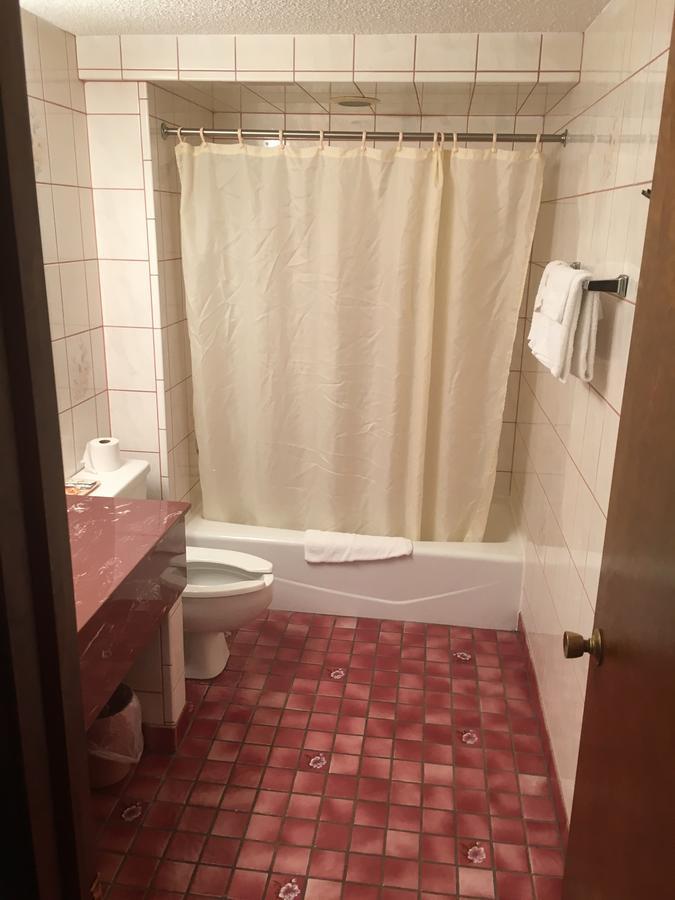 Midway Inn & Suites Oak Lawn Dış mekan fotoğraf